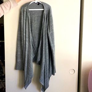 AB Studio size (L) youth gray glitter cardigan